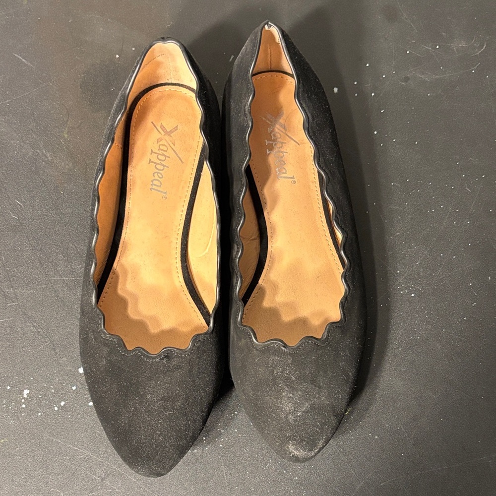 Xappeal Black Scalloped Flats